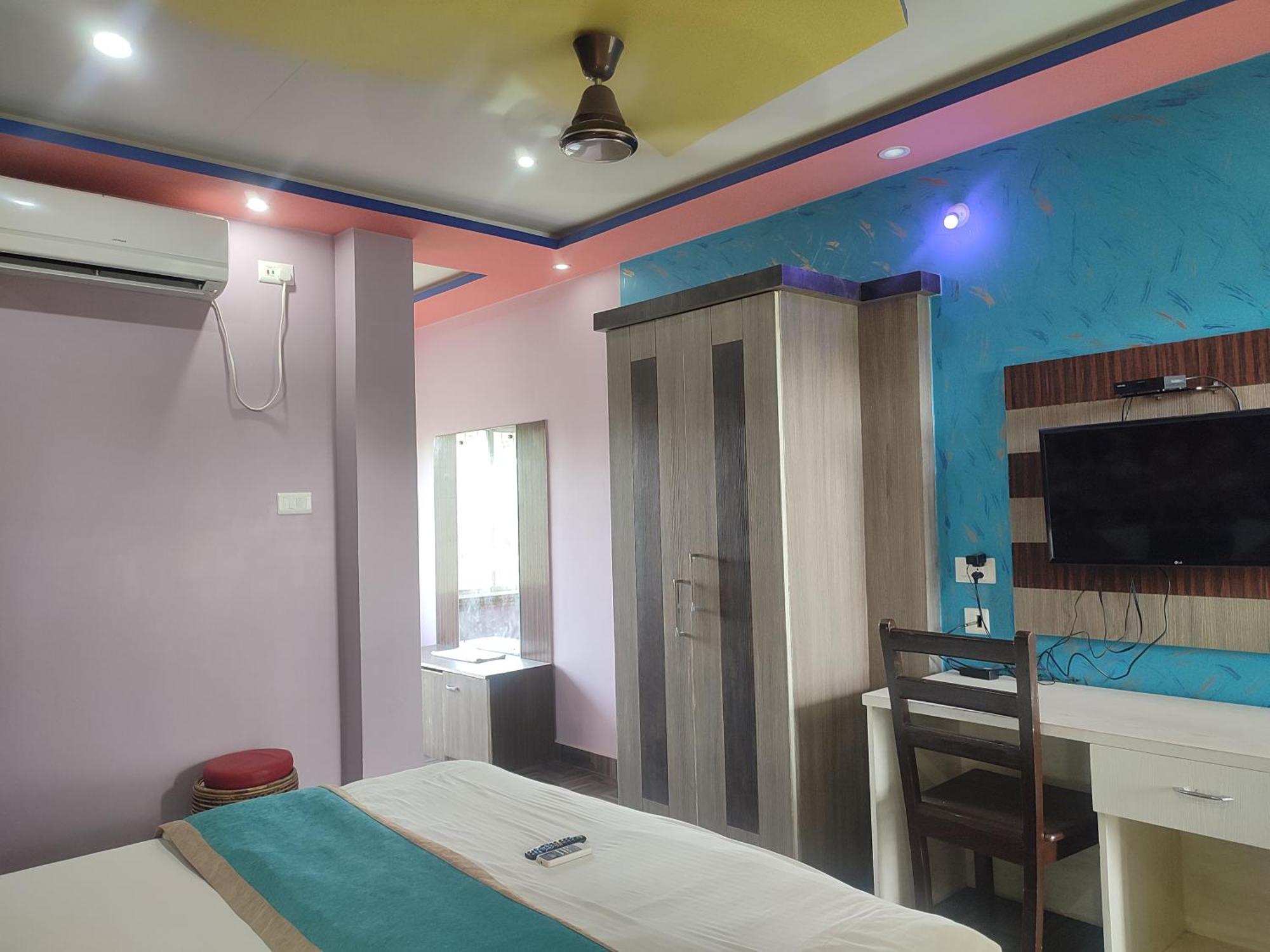 Maa Greenary View - A Holiday Resort Alipur Duar Buitenkant foto
