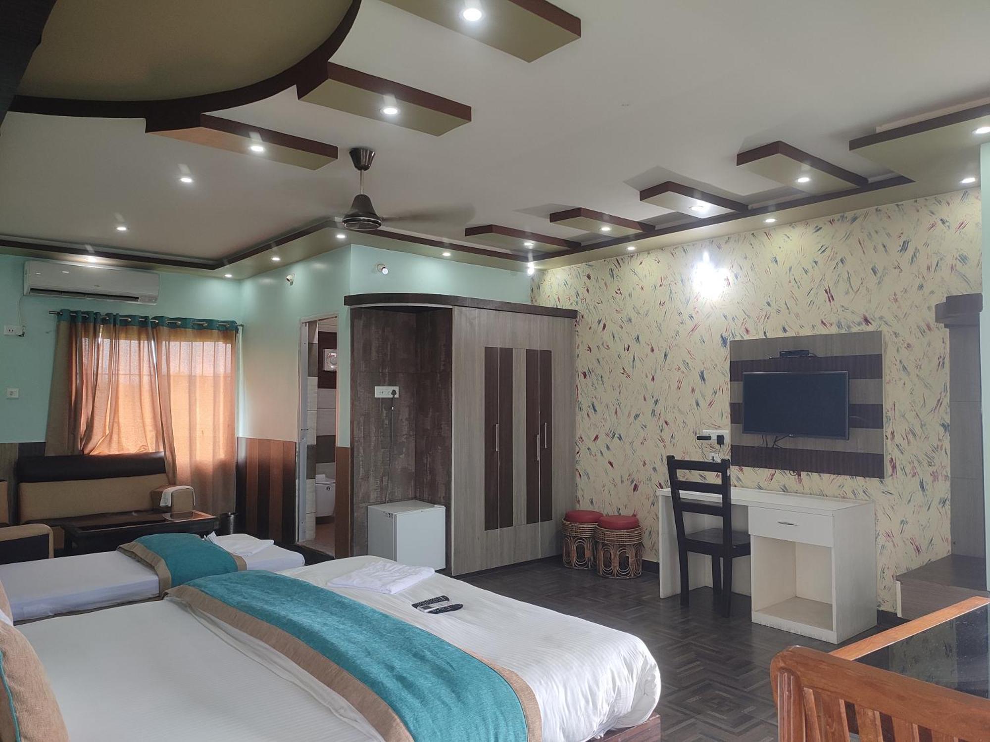 Maa Greenary View - A Holiday Resort Alipur Duar Buitenkant foto