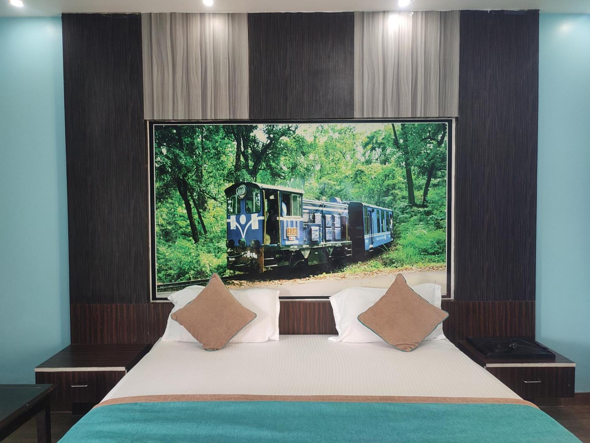 Maa Greenary View - A Holiday Resort Alipur Duar Buitenkant foto